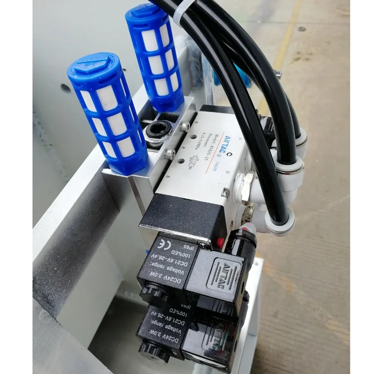 Hydraulic pneumatic machines with 15 TC frame