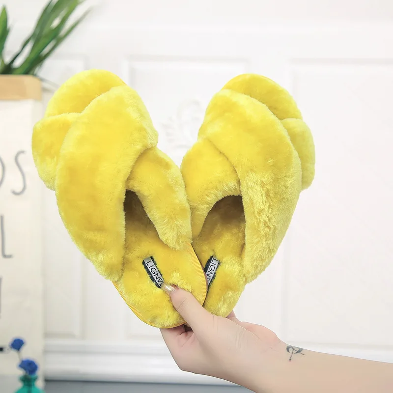 Wholesale Indoor And Outdoor Fashion Pure Color Ladies Lamb Fur Slippers Sheepskin Women Fur  Slippers