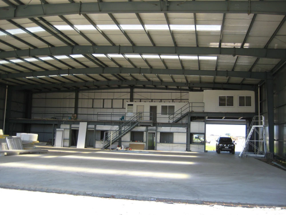 Modern Prefab Building Construction Material Prefabricated Steel Structure Hangar Low Cost Steel Warehouse  for Aircraft Storage