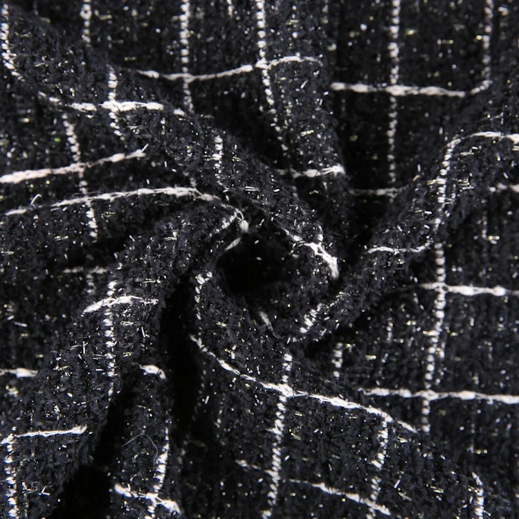 good quality polyester gingham yarn dyed plaid jacquard knitted women winter coats fabric with silver lurex