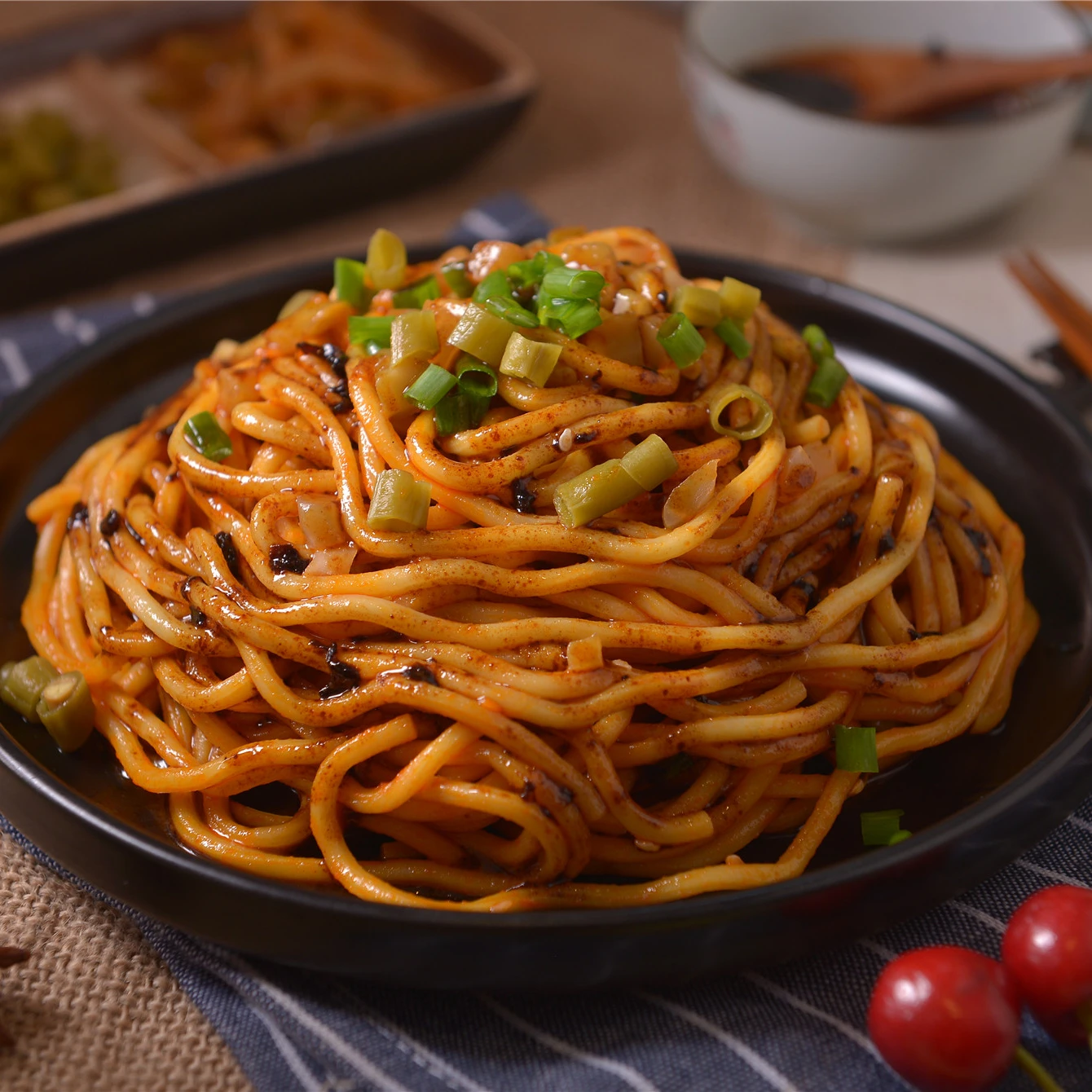 Expore supplier box packaging spicy instant noodles ramen Hot-dry instant noodle