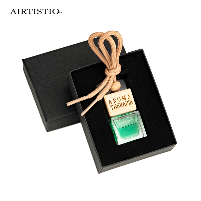 Different smells Essential Oil Car Diffuser Custom Car Air Freshener