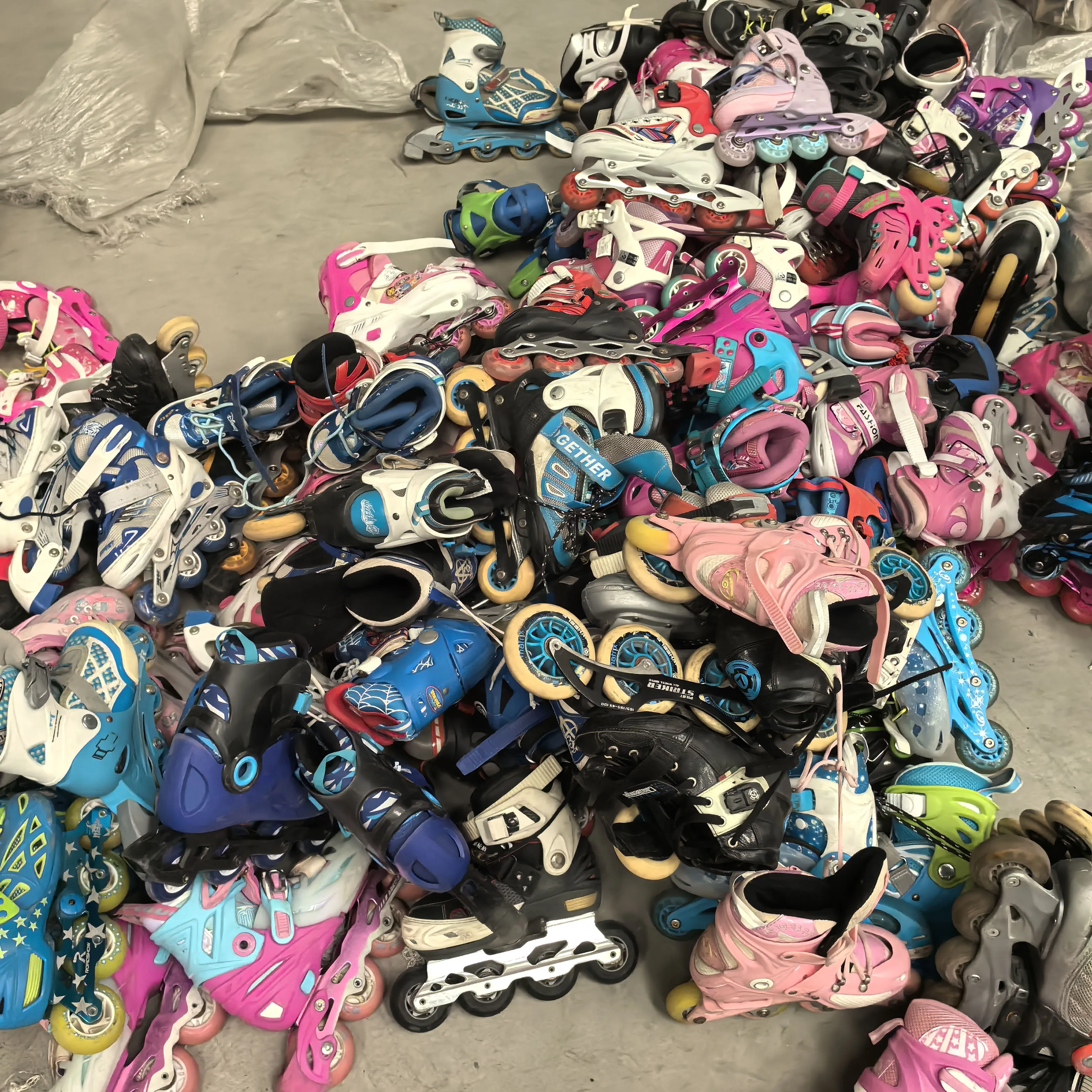 Thrift Store Ball Wholesale Branded Shoes Used Children Ice Skates Original Outdoor Second Hand Roller Inline Skating For Kids