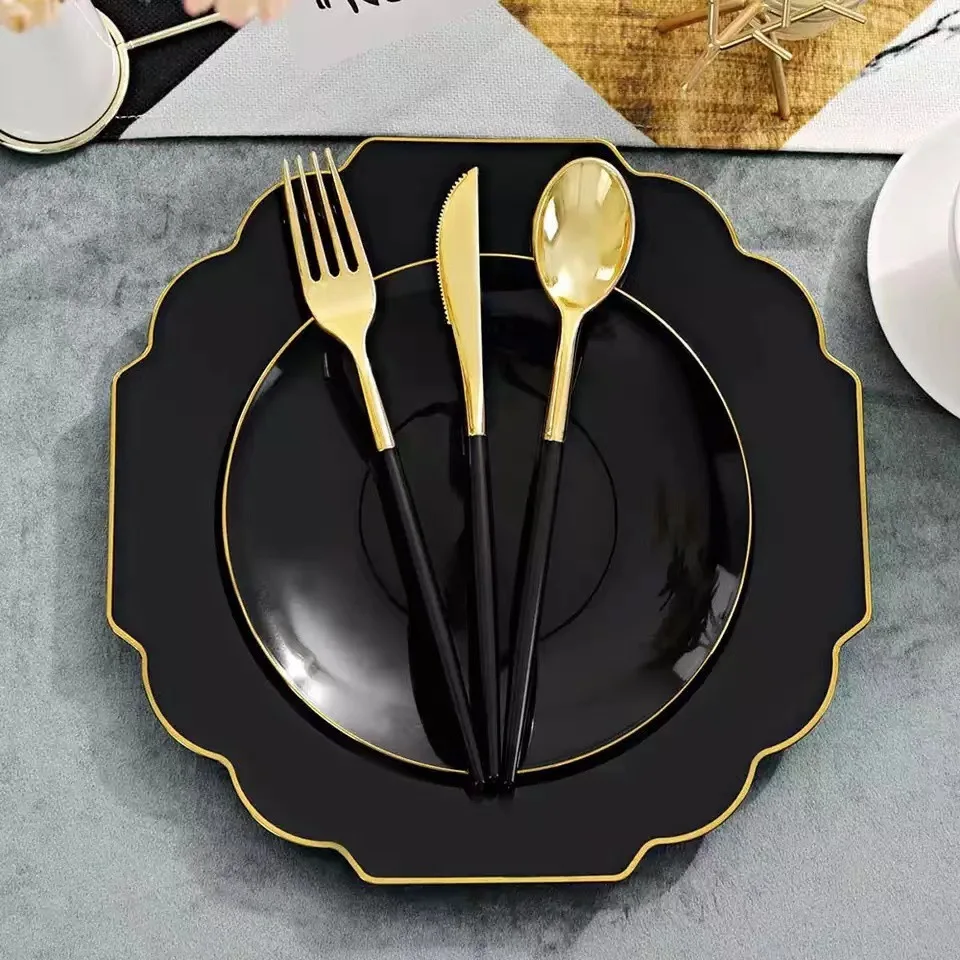 Retro Commercial Black Irregular Edge Gold Stamping Disposable Plastic Plate Tableware For Hotels Restaurants Party