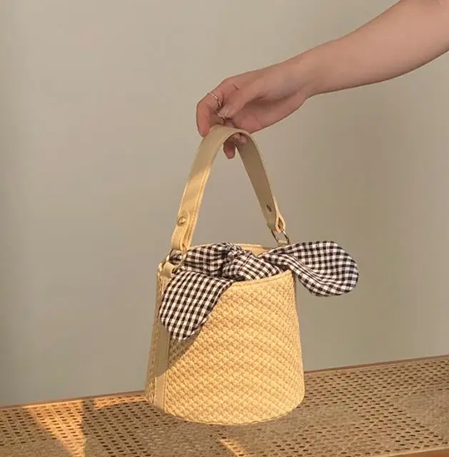 2023 alibaba wholesale mini woman straw bucket tote bag cheap, new design summer seaside woman bucket sling bag straw pouch