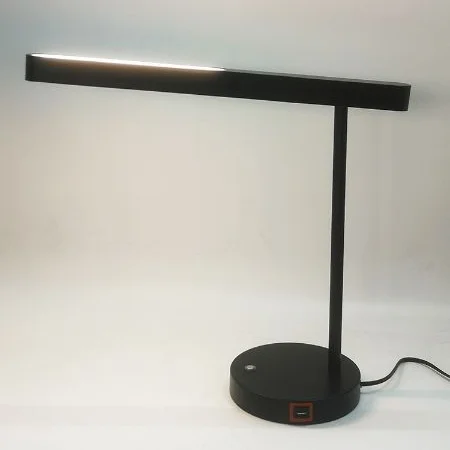 ETL listed IHG Holiday Inn project guest room bedside LED desk table lamp with USB port and electrical power outlet