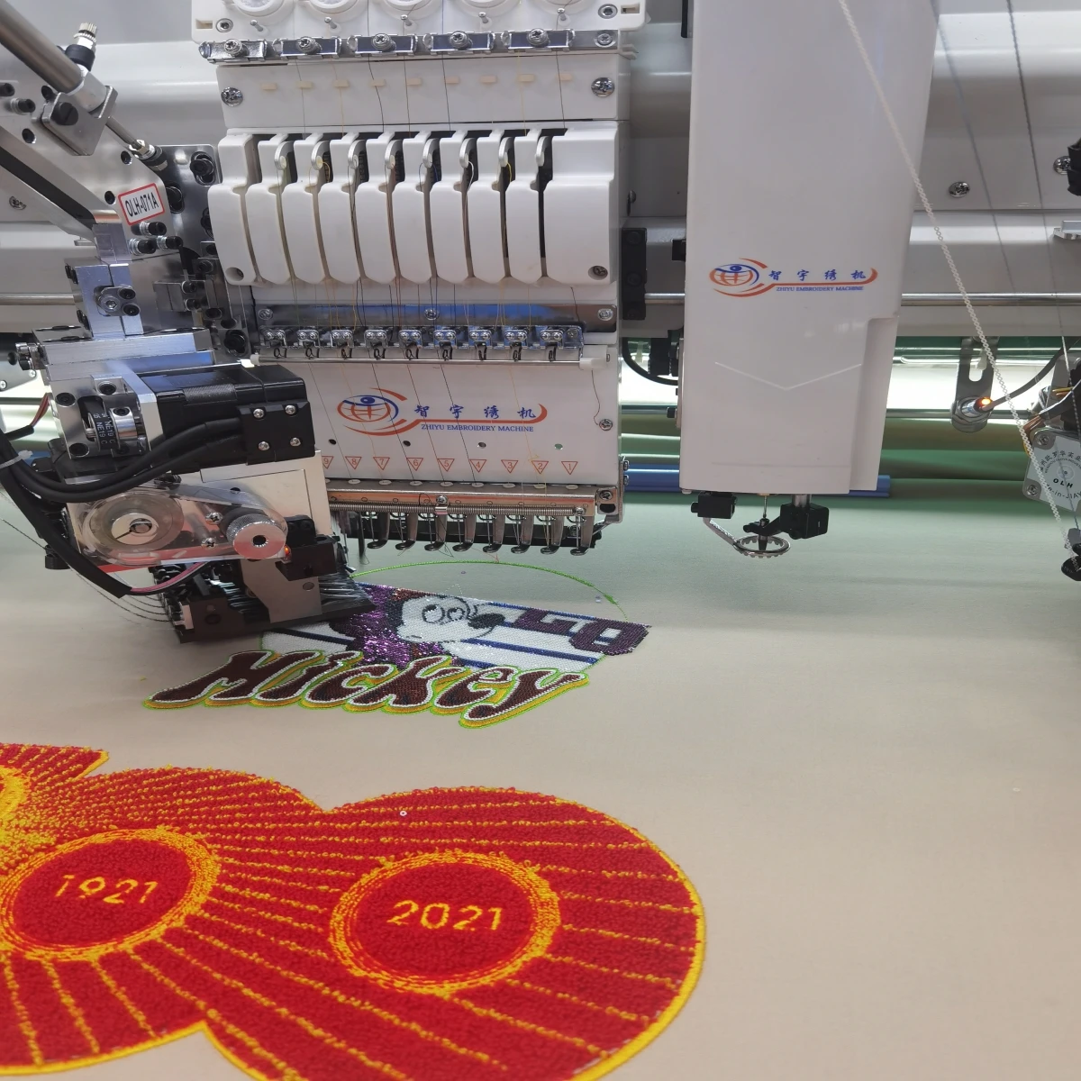 Special Mixed Chenille/Chain stitch /Loops Embroidery Machine With Flat