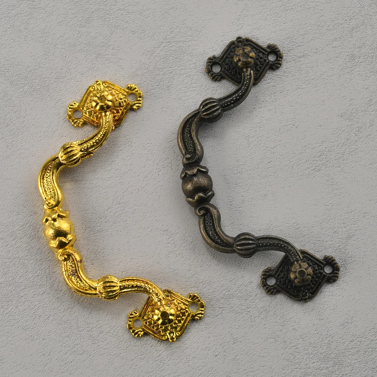 New Chinese classical zinc alloy handles are used for furniture hardware in wardrobes, cabinets, doors, windows, and drawers