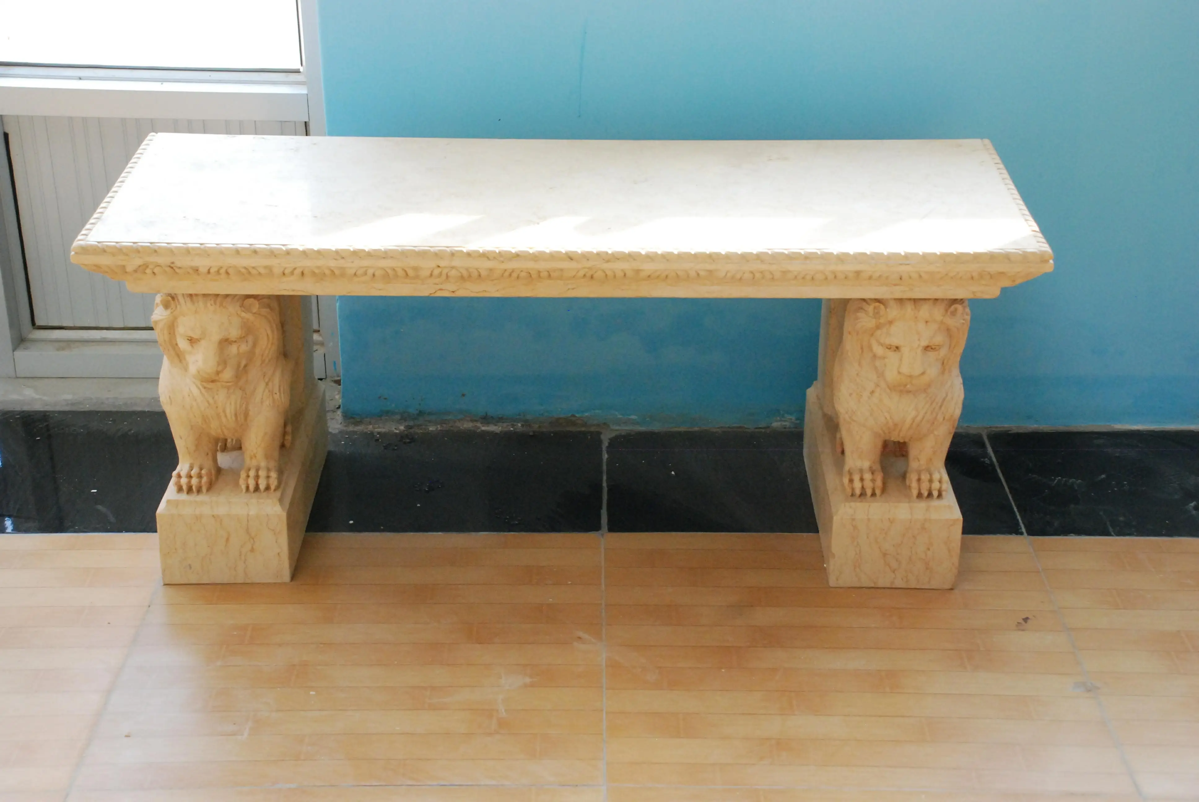 Factory Hot Selling Outdoor Garden Decoration Stone Carving Simple Gray Marble Figure Bench Products for Sale