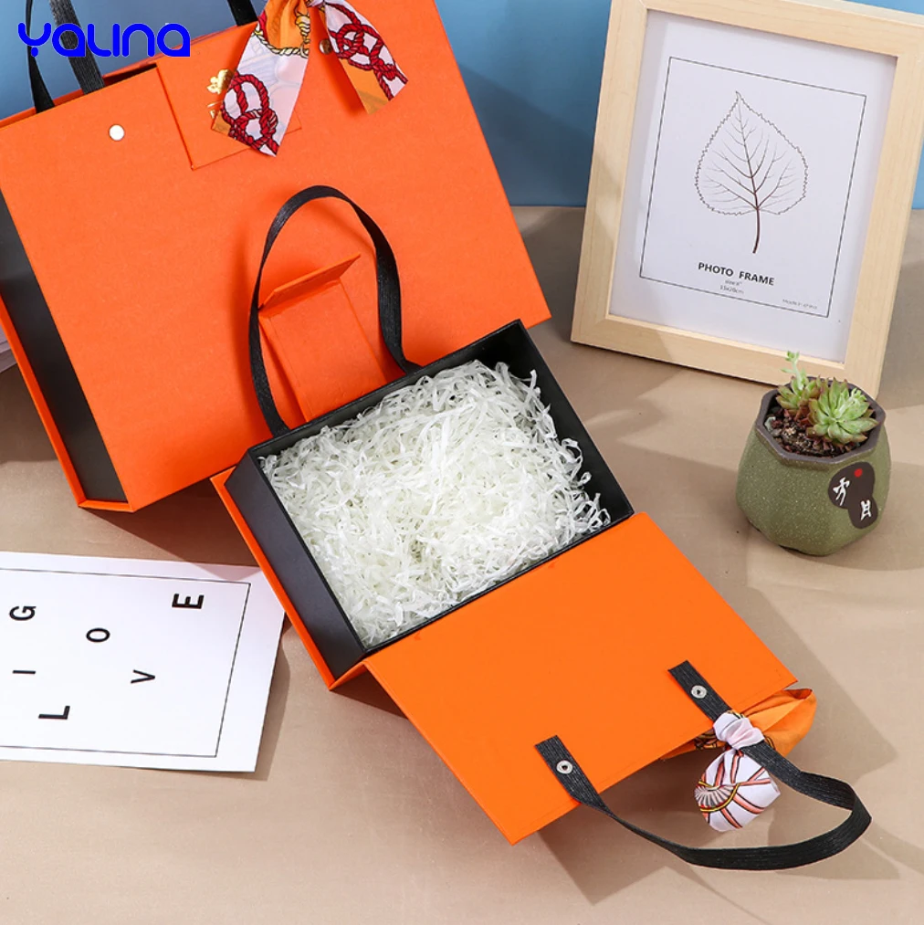 Wholesale Custom Fashion Orange Magnetic Cardboard paper Box Shipping valentines Day Gift Boxes with handle
