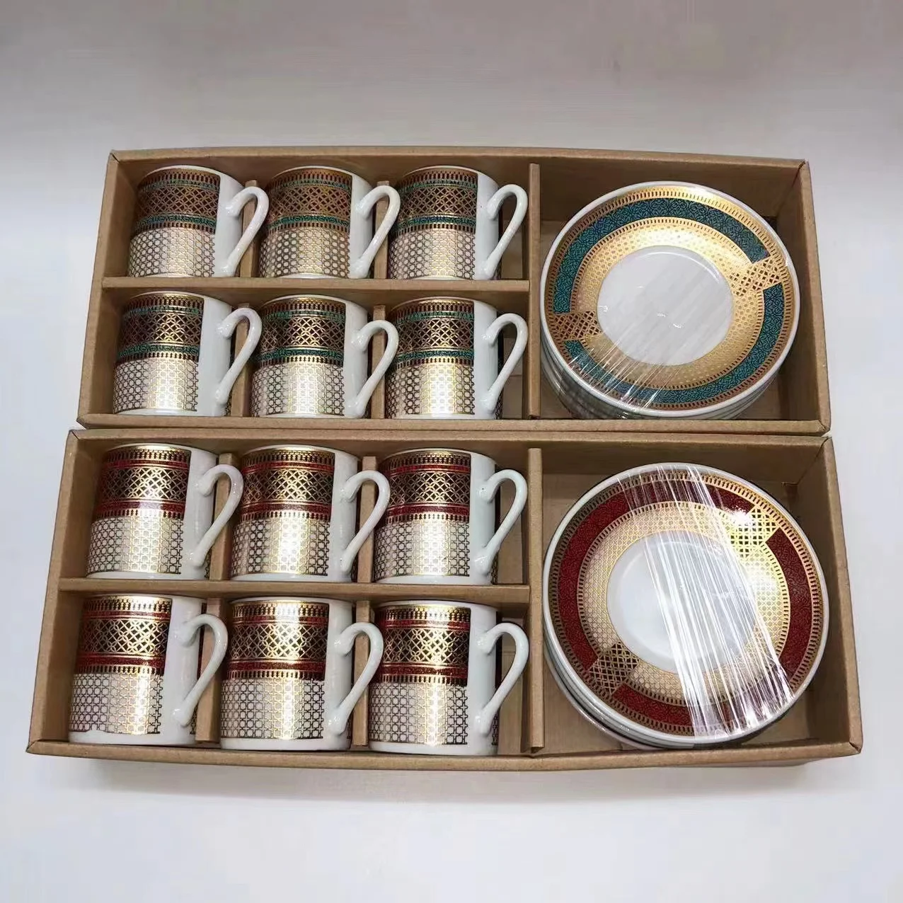 Оптовая Продажа 80 мл Роскошная чайная чашка керамическая белая Золотая с узором кофейная молочная фарфоровая и блюдце набор эспрессо