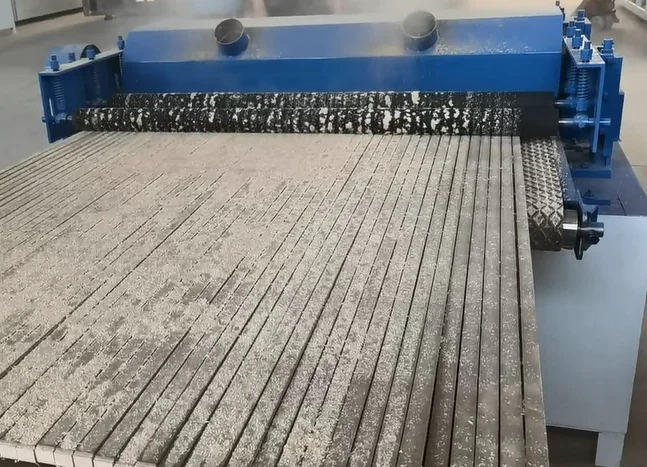 wood board  cutting saw machine  plywood  cutting saw Cnc 200-1300mm timber cutting saw machine