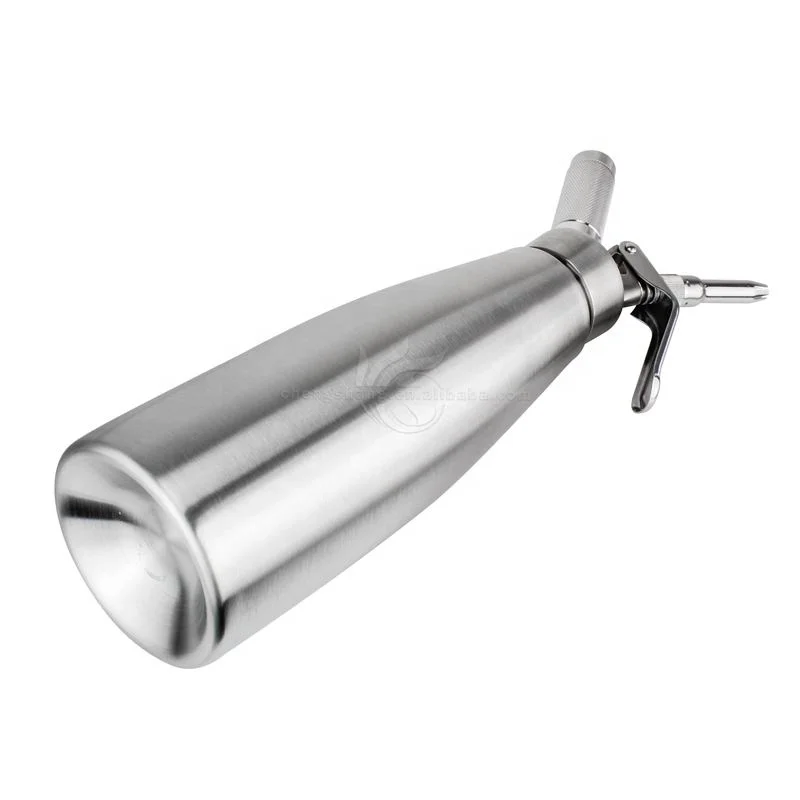 Professional Gourmet Stainless Steel Whipped Cream Dispenser/Cream Whipper with Decorating Nozzles