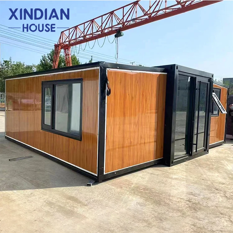 Container Houses Ready to Live in 4 Bedroom Popular Modular 20ft Container Mall Modern Small House House Customized Office