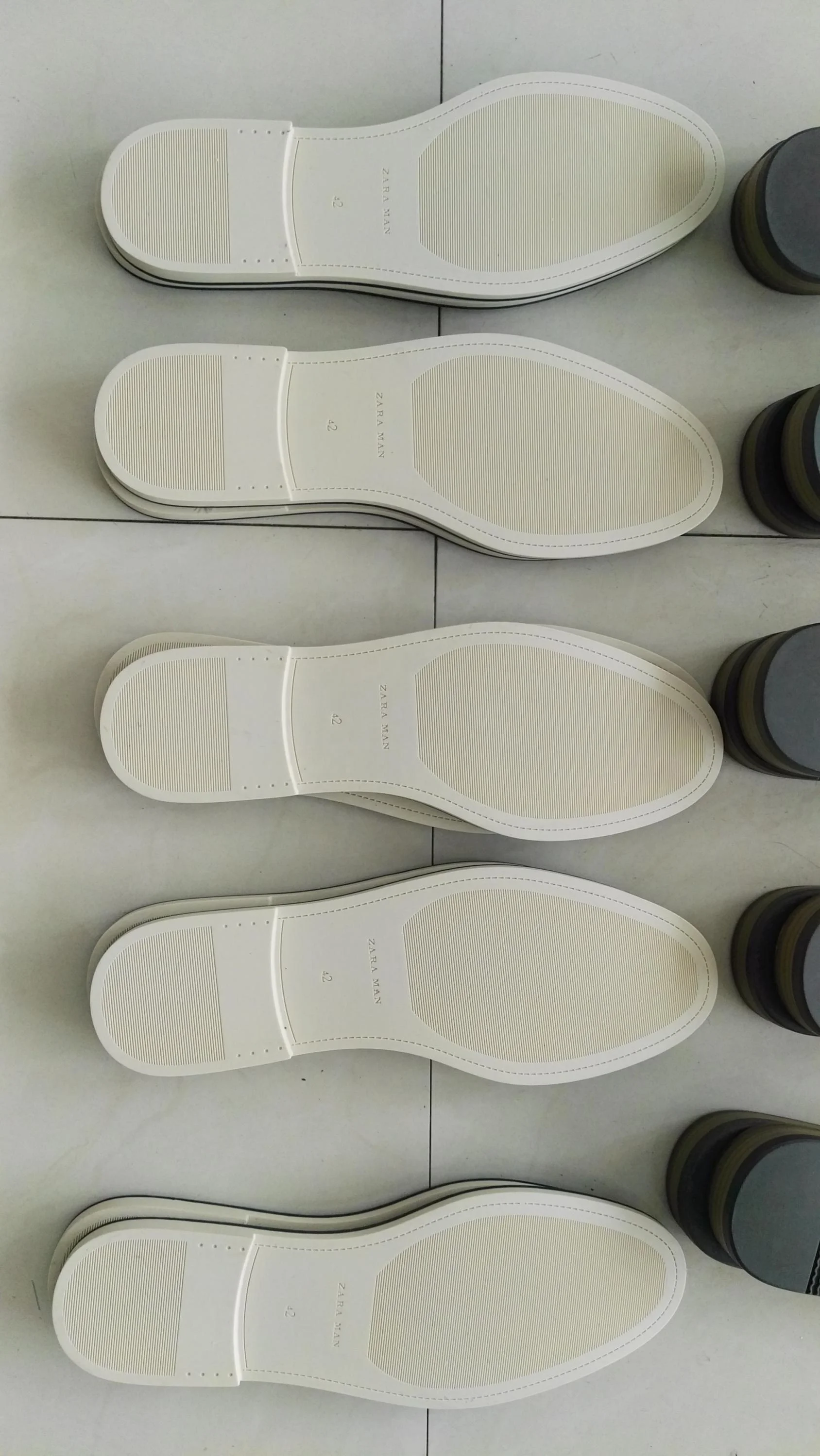 
Vertical Static Shoe Sole TPR Mold For Main Group Machine 