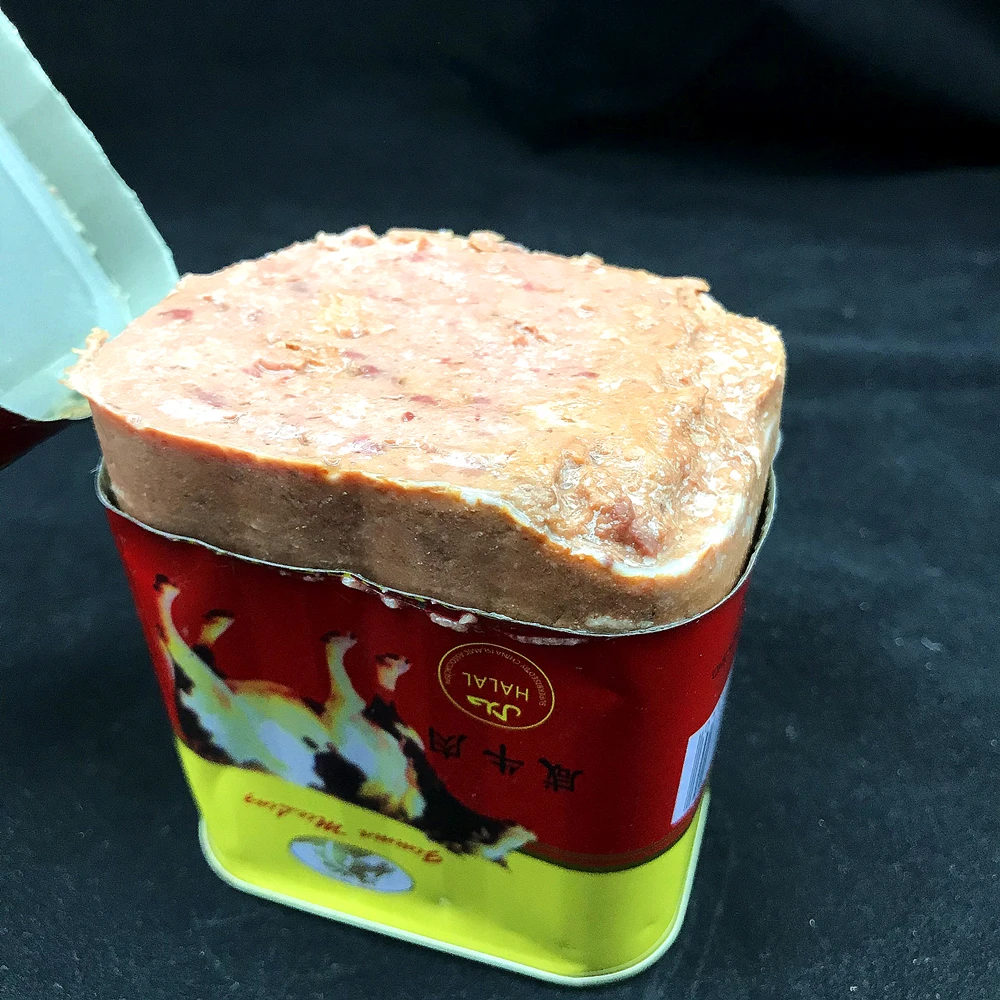 Best Selling Low Price Canned Chicken Beef 340G Tin Luncheon Canned Meat For Halal African Muslim Food Cook