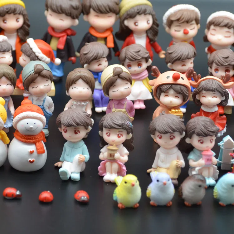 Souvenir Wedding Gift resin sculpture modern abstract cartoon sitting dancing couple figures