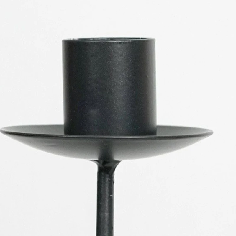 Artistic design sense candlestick Nordic style Italian candlestick curved shape home decoration lighting candle holder