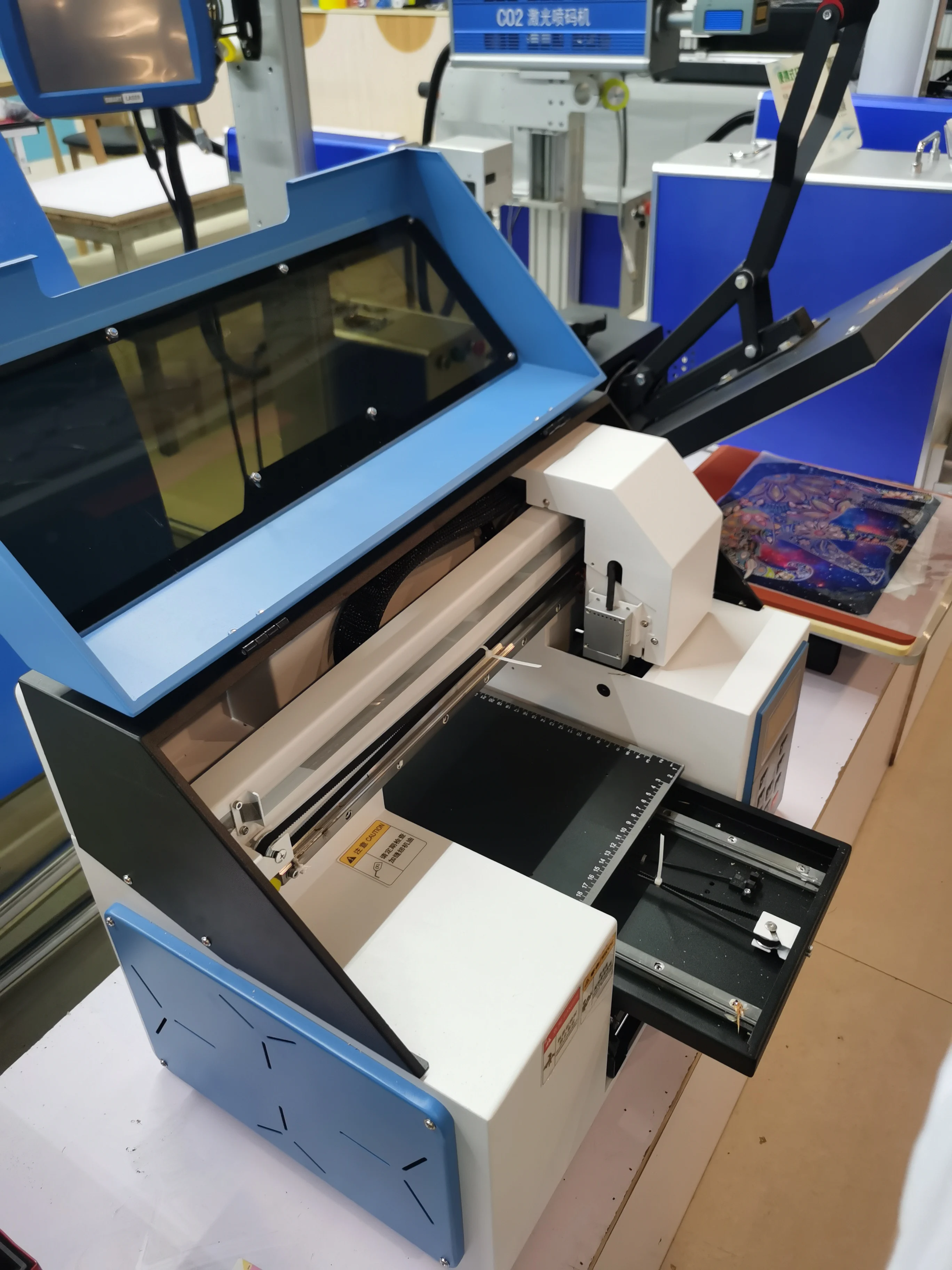 Small Size 2030 A4 Uv Inkjet Printer Bottle Pen Phone Case Printing A4 UV Flatbed Printer for small business