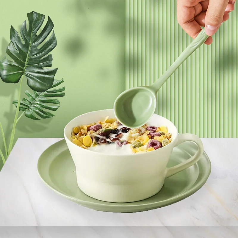 Hot Sale Japandi Ceramic Soup Spoon Dessert Spoons Long Handle Popular Restaraut Dinnerware for Party Weddings Bone China Spoons