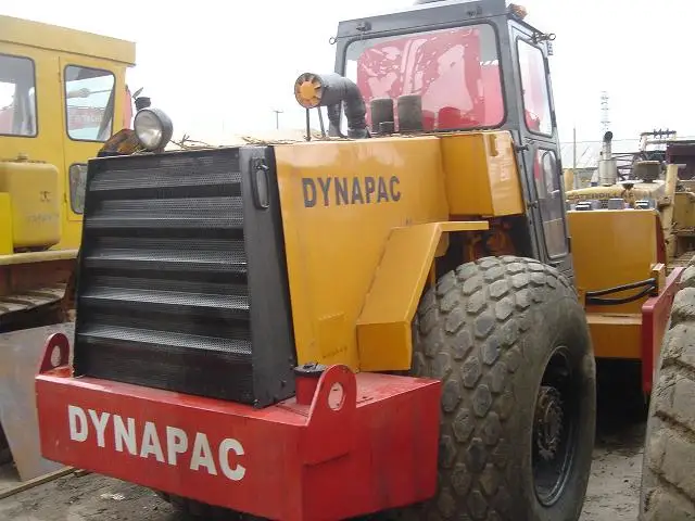 Подержанный ролик dynapac CA25PDUsed вибрационный Dynapac CA30PD дорожный каток для овец в
