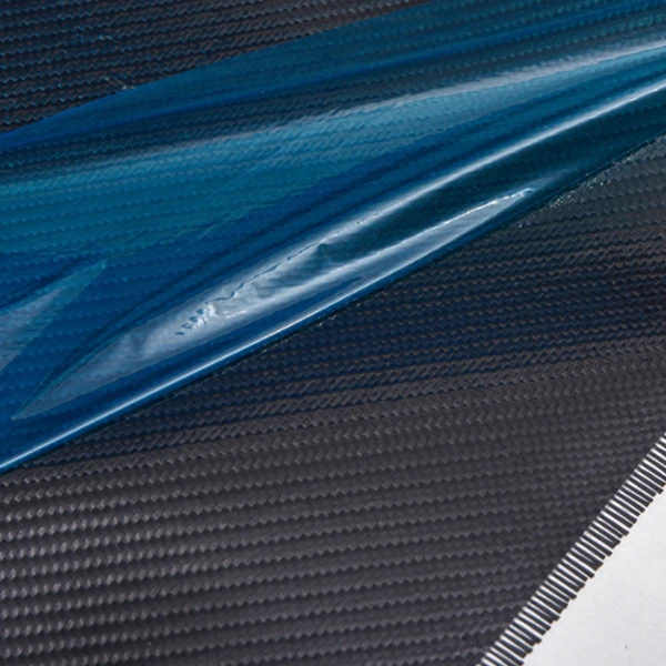 3K 2x2 400 саржевая предварительно продуманная ткань из углеродного волокна для модификации автомобиля Cfrp