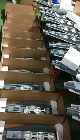  Ip65 100 Вт китайский производитель интегрированный список умная лампа cob алюминиевый корпус уличная цена светодиодные уличные