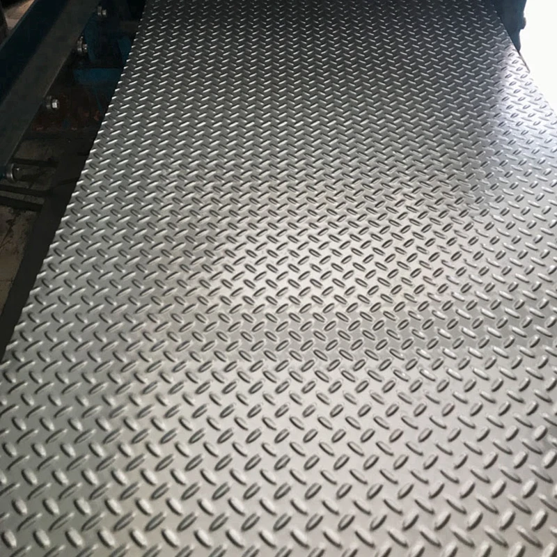 Aisi Embossed anti slip 304 stainless steel checker diamond charger flat rhodium plate Medium thickness stainless steel plate