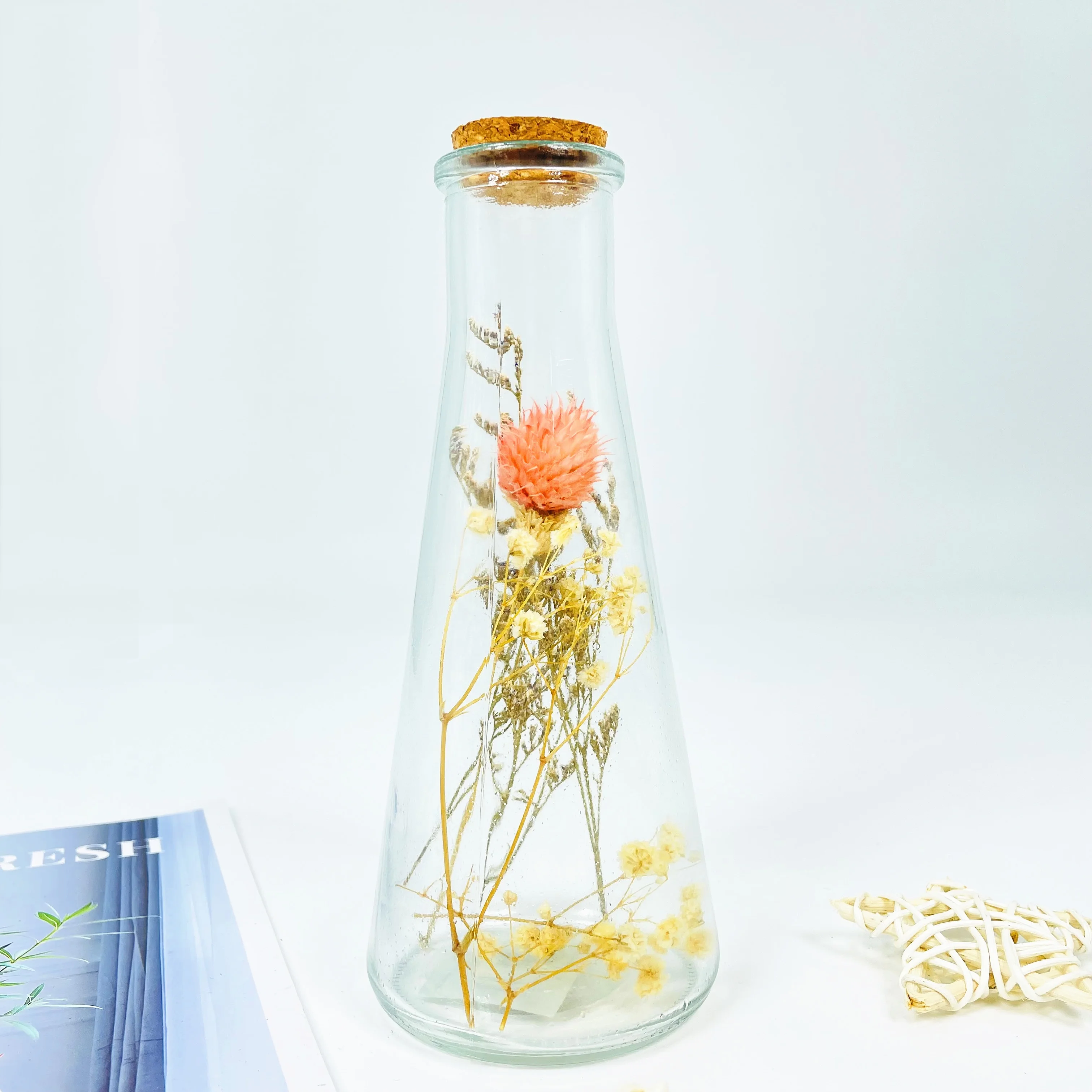 hotsale Transparent Decoration Vase Bottle Unique Glass home decoration with dried flower for tabletop decoration