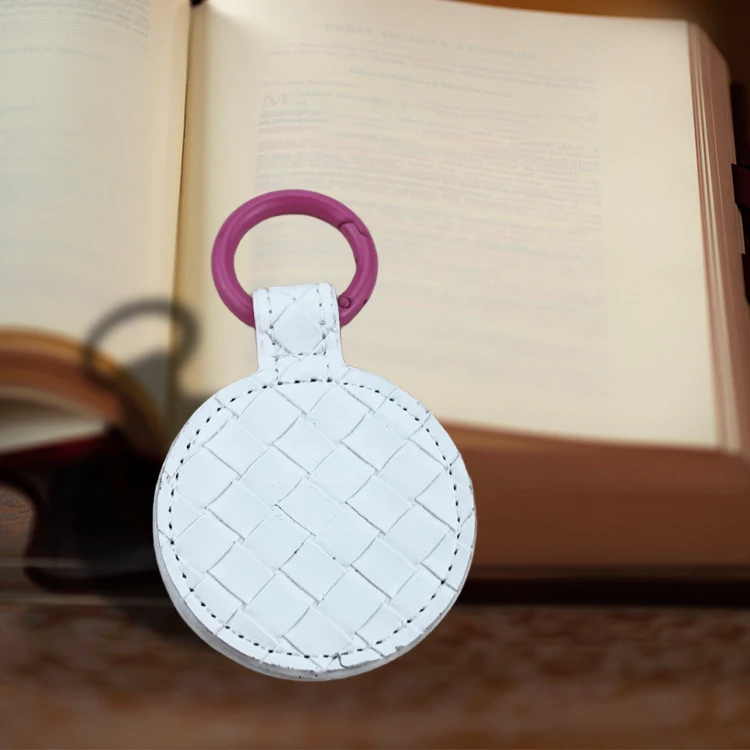 High Quality Customized Shaped Pu Leather Strong Magnetic Hat Clip For Traveling Handbag Bag