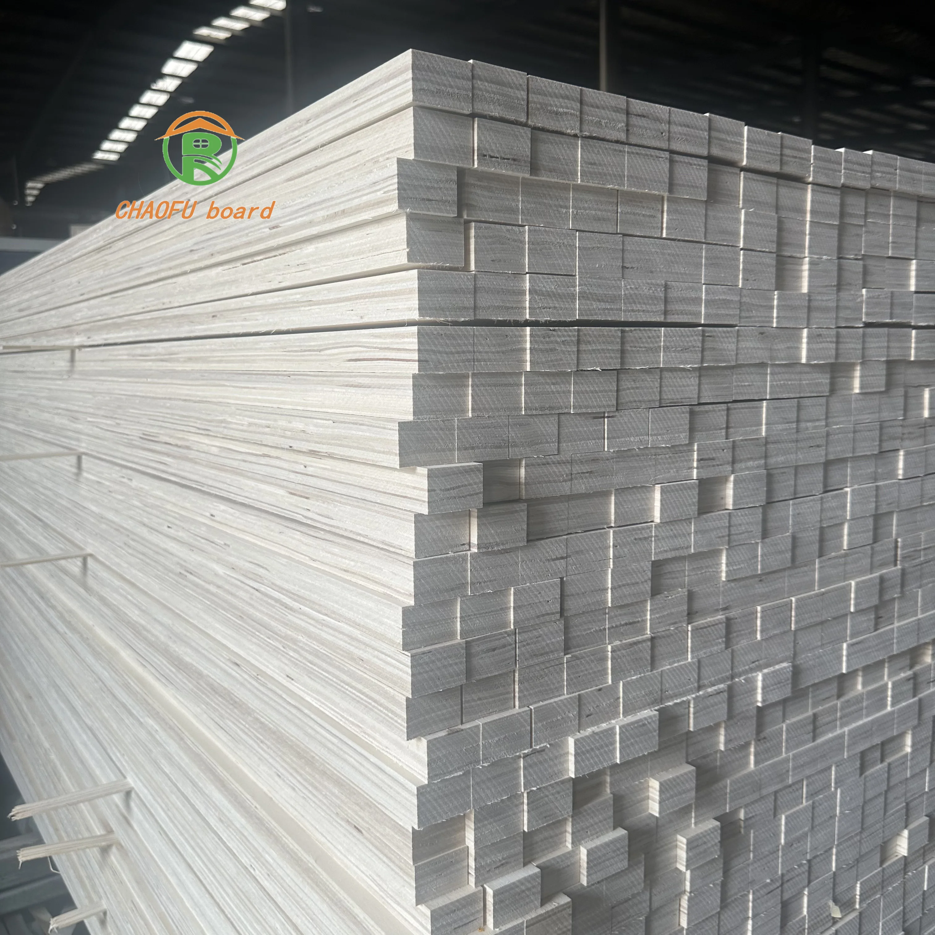 Solid Wood Multilayer Board 4*8 Feet LVL Plywood Multilayer Board Furniture Manufacturing Building Decoration