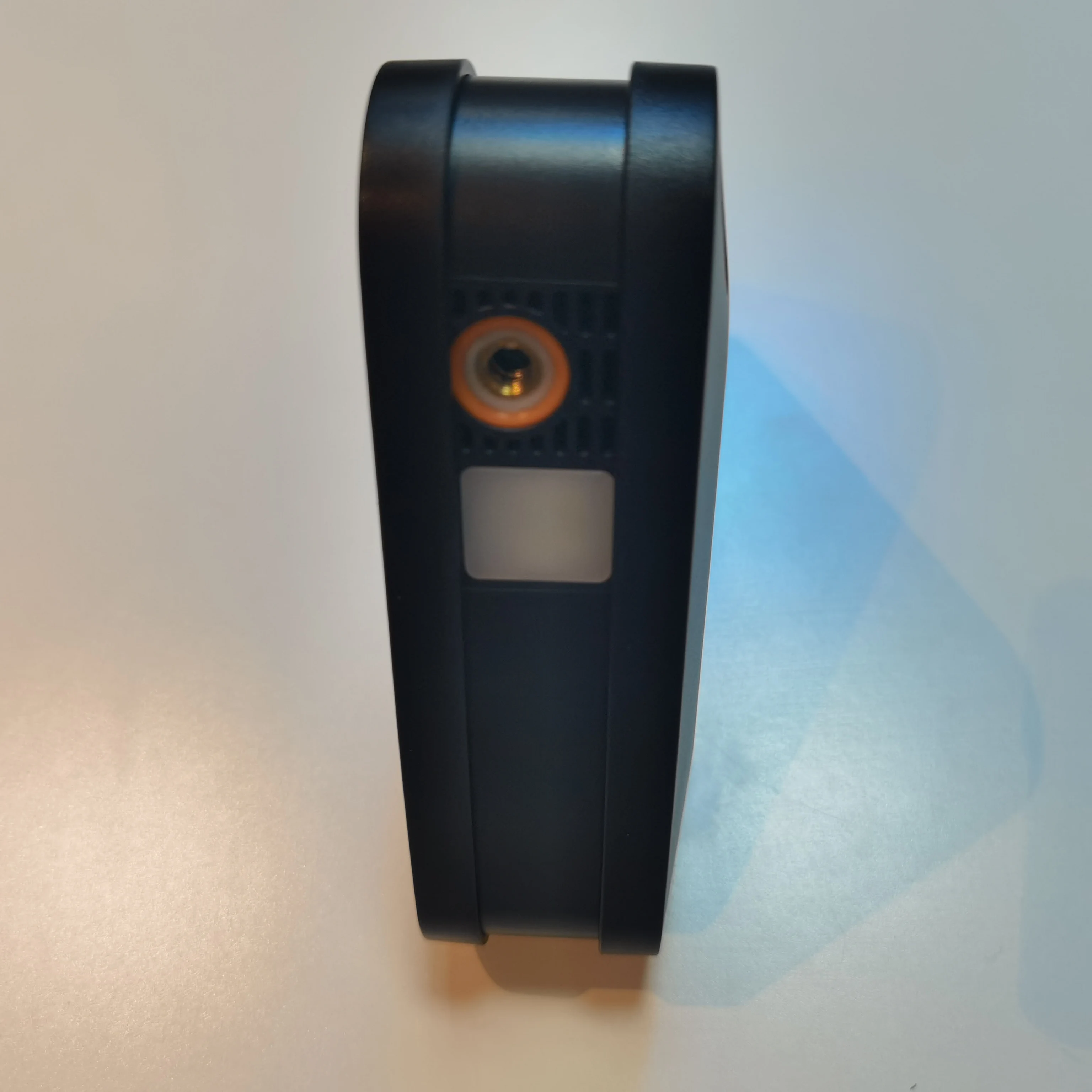 HF6588 Wholesale triangle pump AC/DC car air compressor portable compressors Tire inflator  battery Digital  Air Pump car inflat