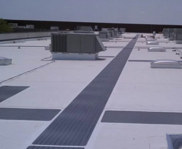 Diamond tread pattern  Enhanced PVC formulation  PVC Walkway roll