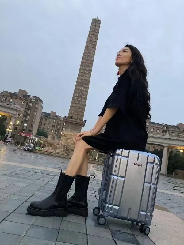 2022high quality newest arrival ABS fashionable modern universal wheels travel luggage man and woman business luggage valise