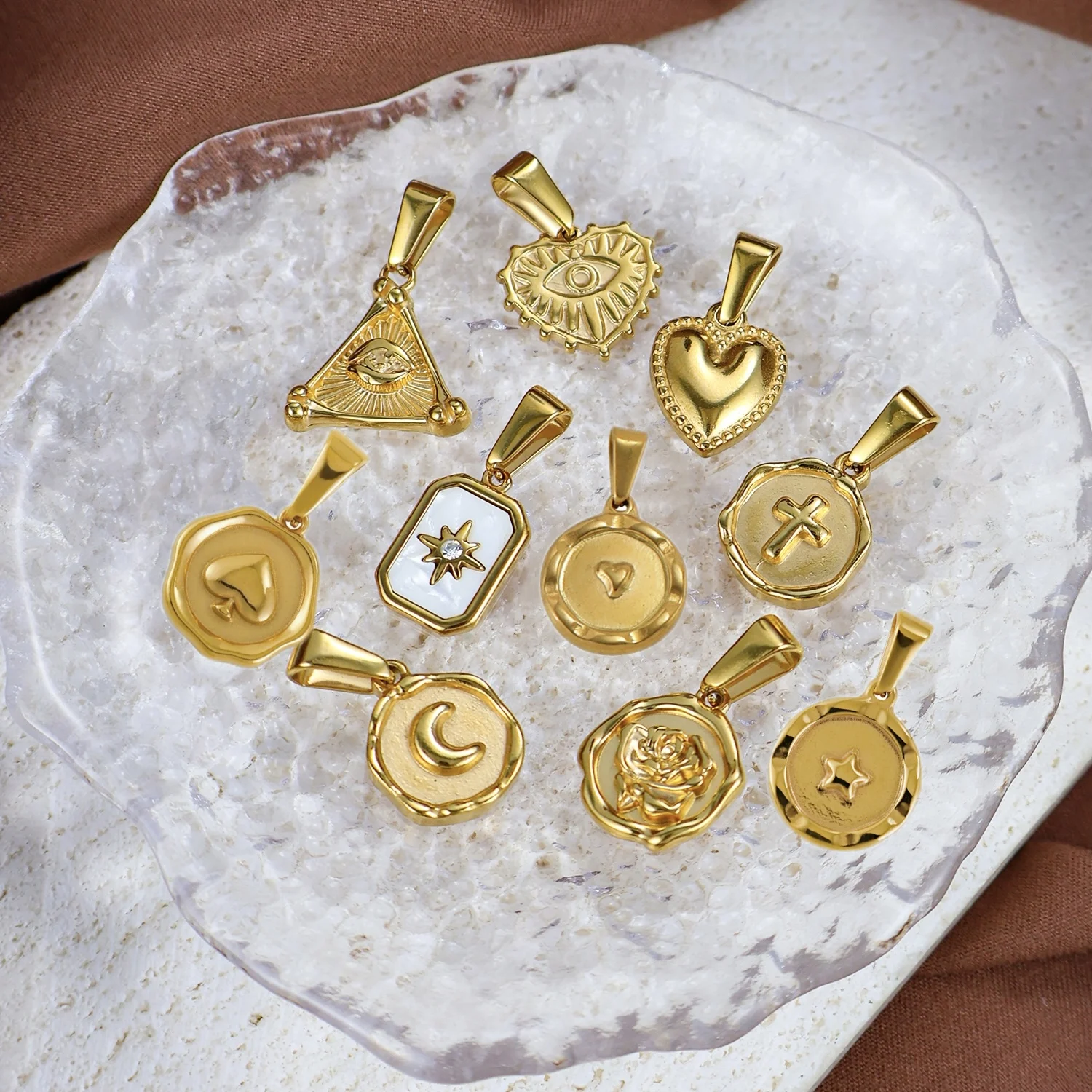 Olivia 18K Custom Waterproof Heart Moon Rose Cross Shape Hot Selling Pendant  Stainless Steel Fashion Pendant for DIY making