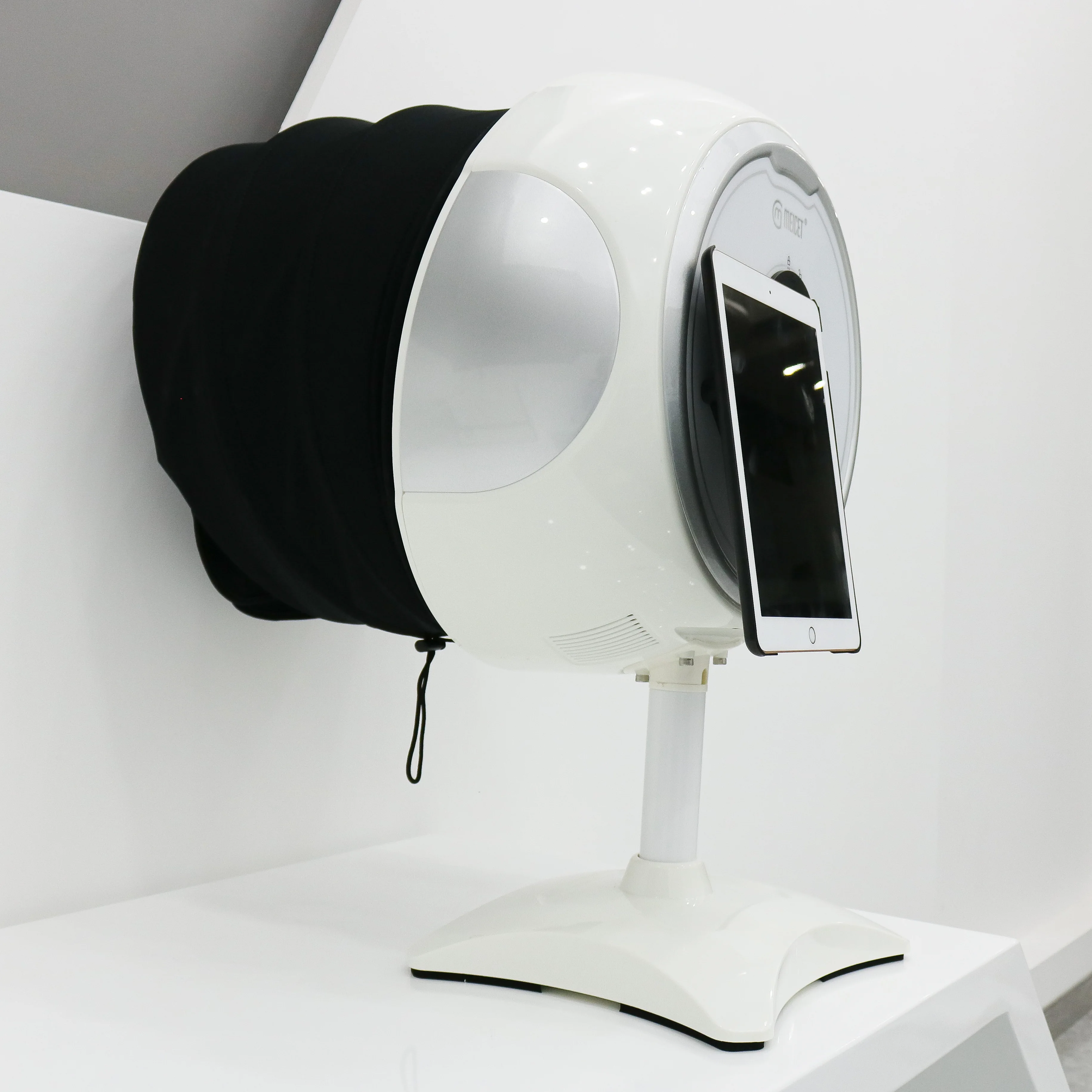 Beauty Equipment Facial Skin Analyzer Magic Mirror System With Water Pen