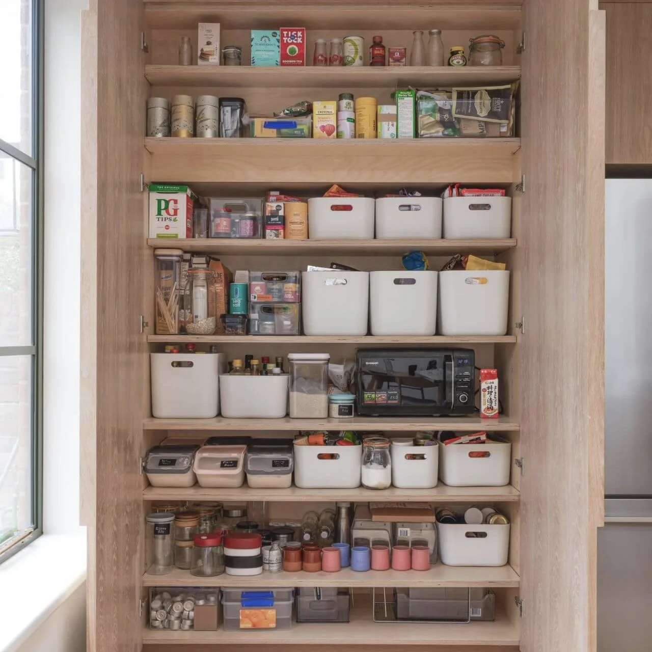 Contemporary Kitchen Storage Cabinets Modern Light Oak Wood Kitchen Island with Built-In Sink & Refrigerator MDF Panel