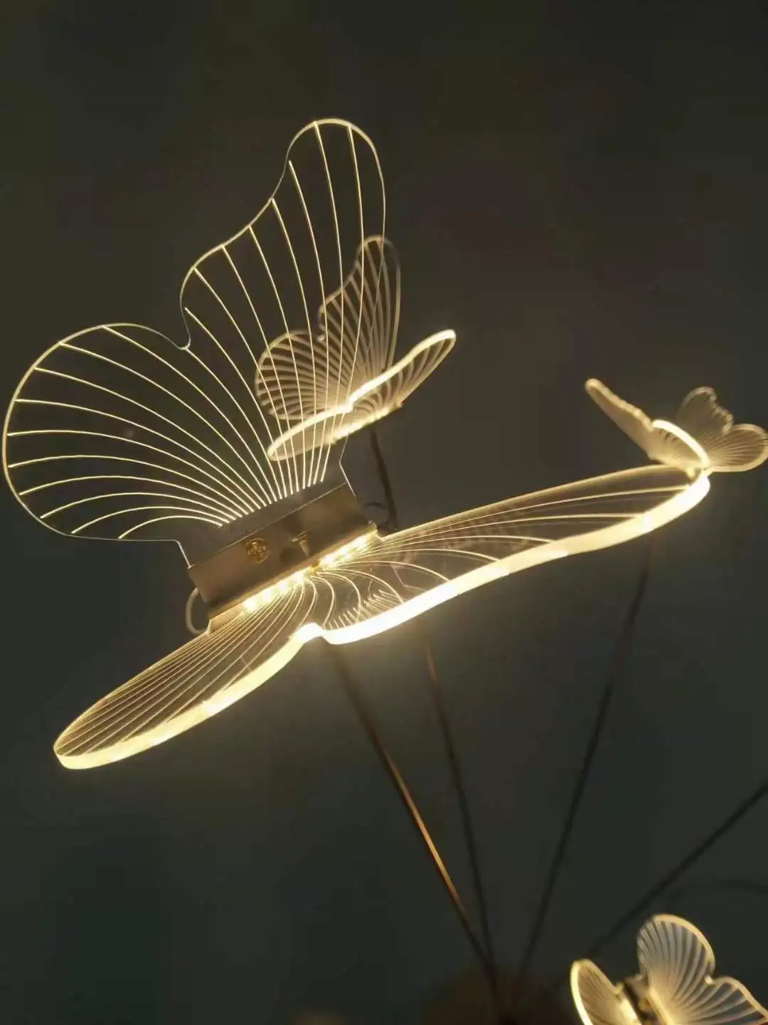 Hot sale wedding supplies road lead wedding decoration centerpieces butterfly LED light stand