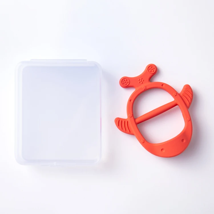 Food grade silicone chewing gum a good tool for your baby to grind his teeth silicone baby teether