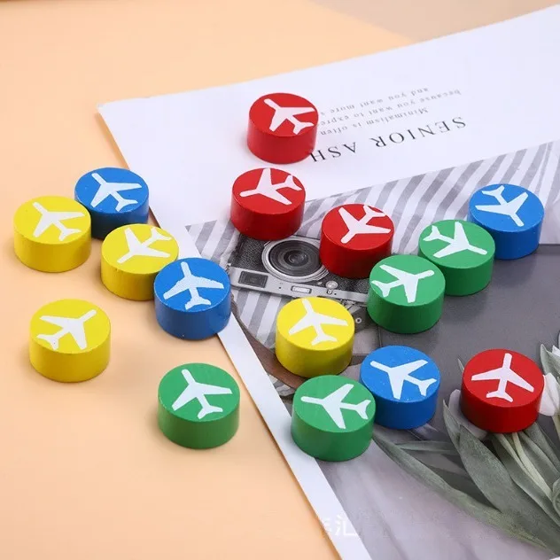 Hot Selling Flying Chess Wooden Pieces Hopscotch Board Game Wooden Flying Chess Pieces For Cards Game