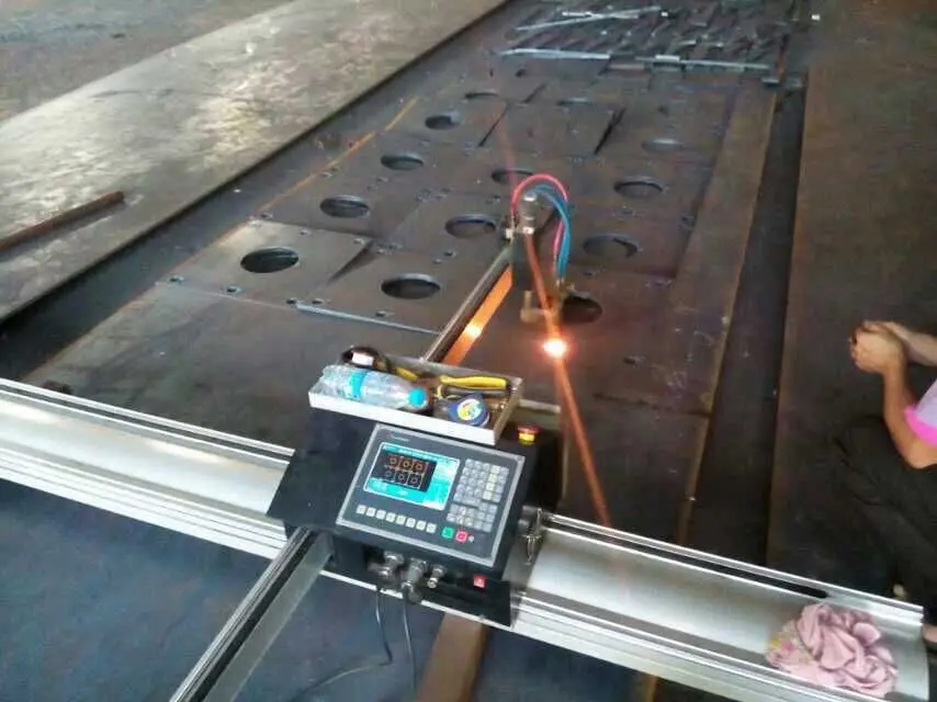 Factory price plasma cutting machine Portable metal plasma cutting equipment