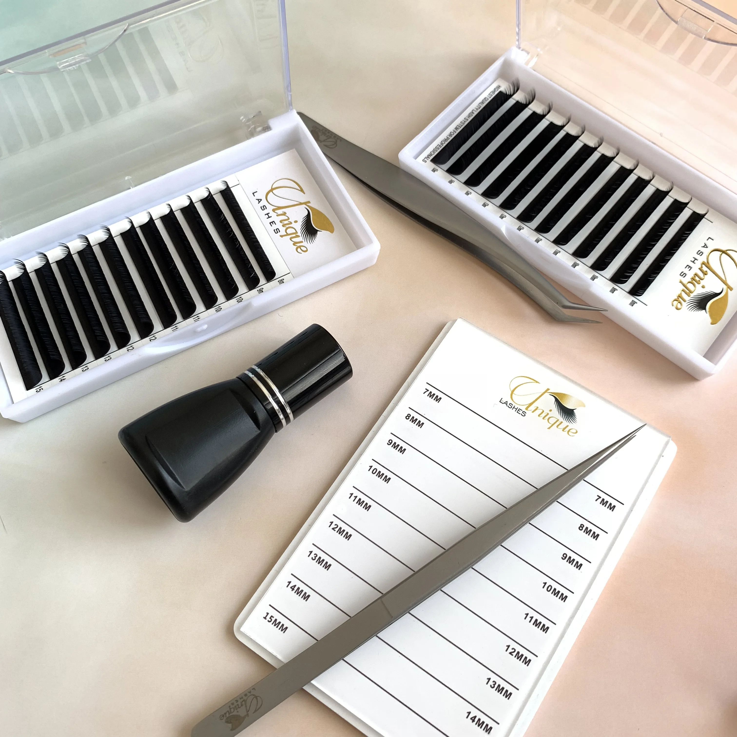  Unique Lashes Professional lashes factory high quality silk mink 0.03 0.05 0.07 Russian Volume Eyelash