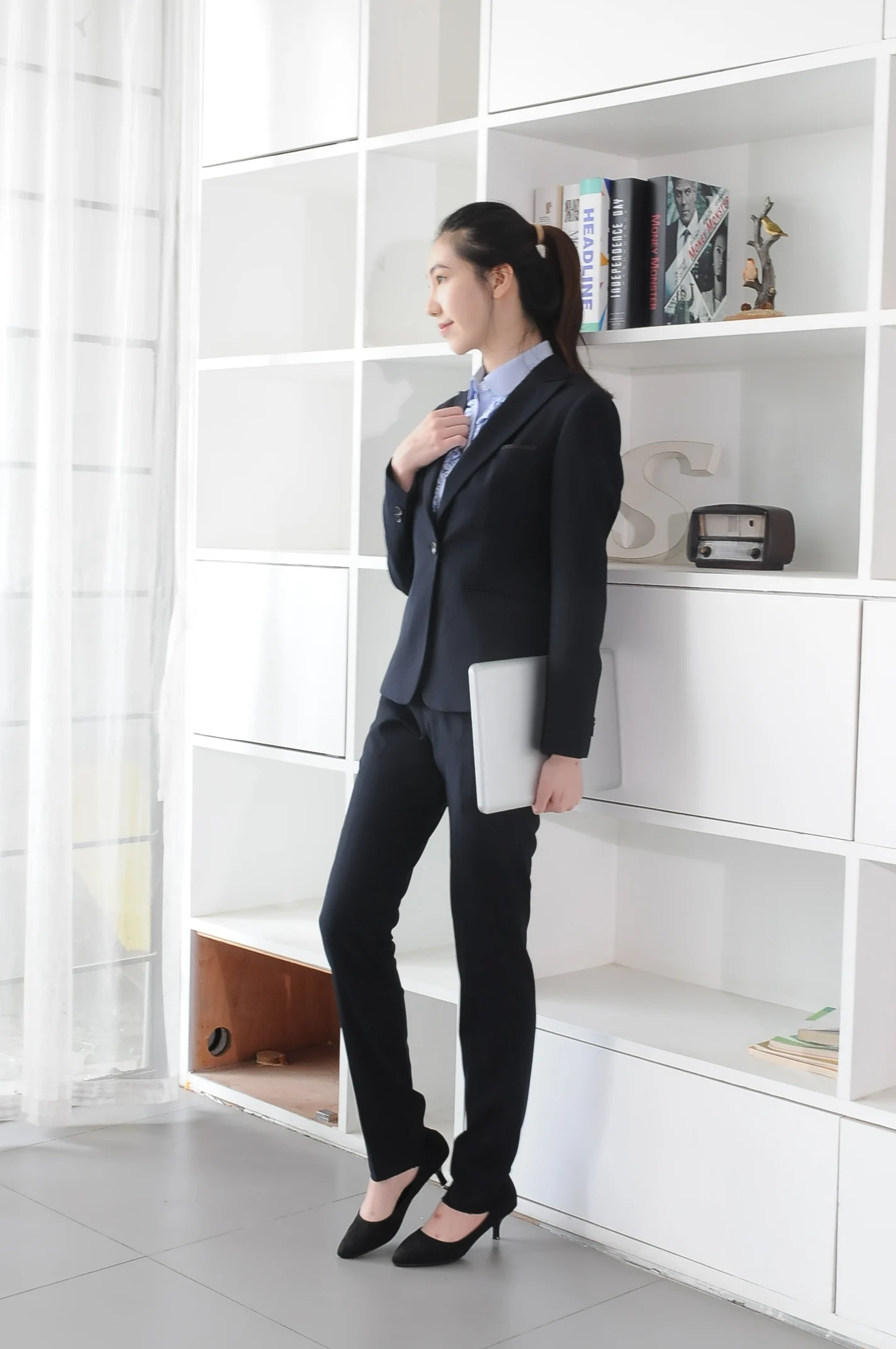 2022 Black Elegant Sets Flight Attendant Tops And Pants Airport Uniforms Suits For Women