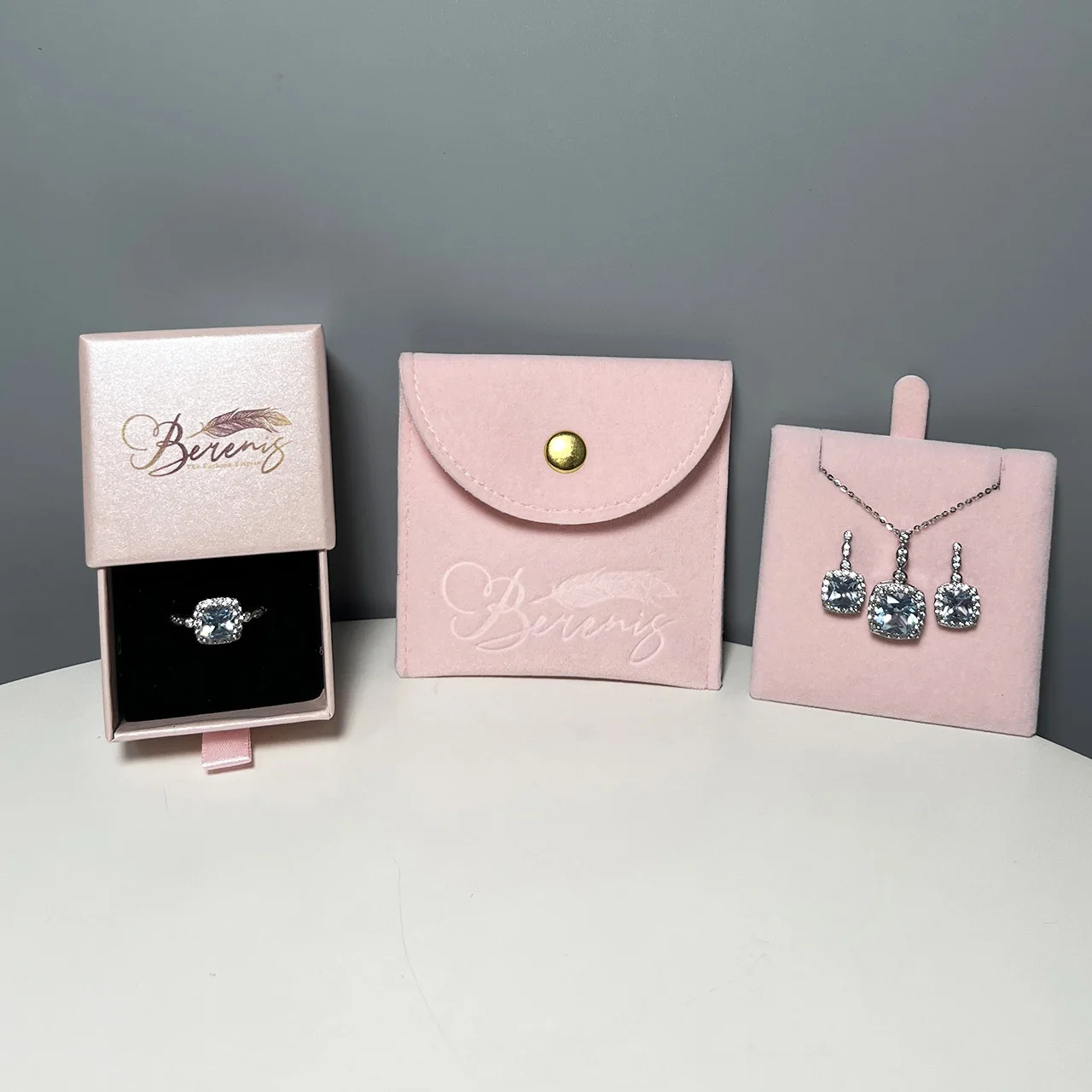 Custom Logo Jewelry Pouch Microfiber Jewelry Packaging necklace earings storage bag jewelry pouch with insert