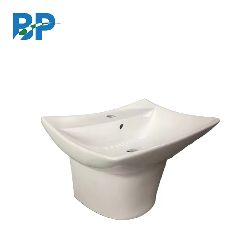 Hot selling short foot bathroom equipment ceramic wall hung  span  fashionable shell shape  basin