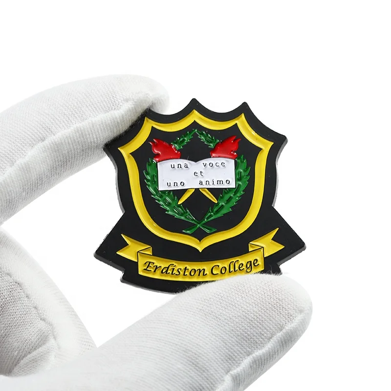 20-Years Supplier Factory Lapel Pins Customized Hard Soft Enamel Pin Badge 3D Zinc Alloy Metal Erdiston College Pins for Clothes