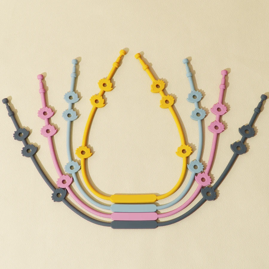 Custom Wholesale BPA Free Baby Silicone teething ring Anti-loss Pacifier Chain Bear Shaped Silicone Baby Teether Holder toy