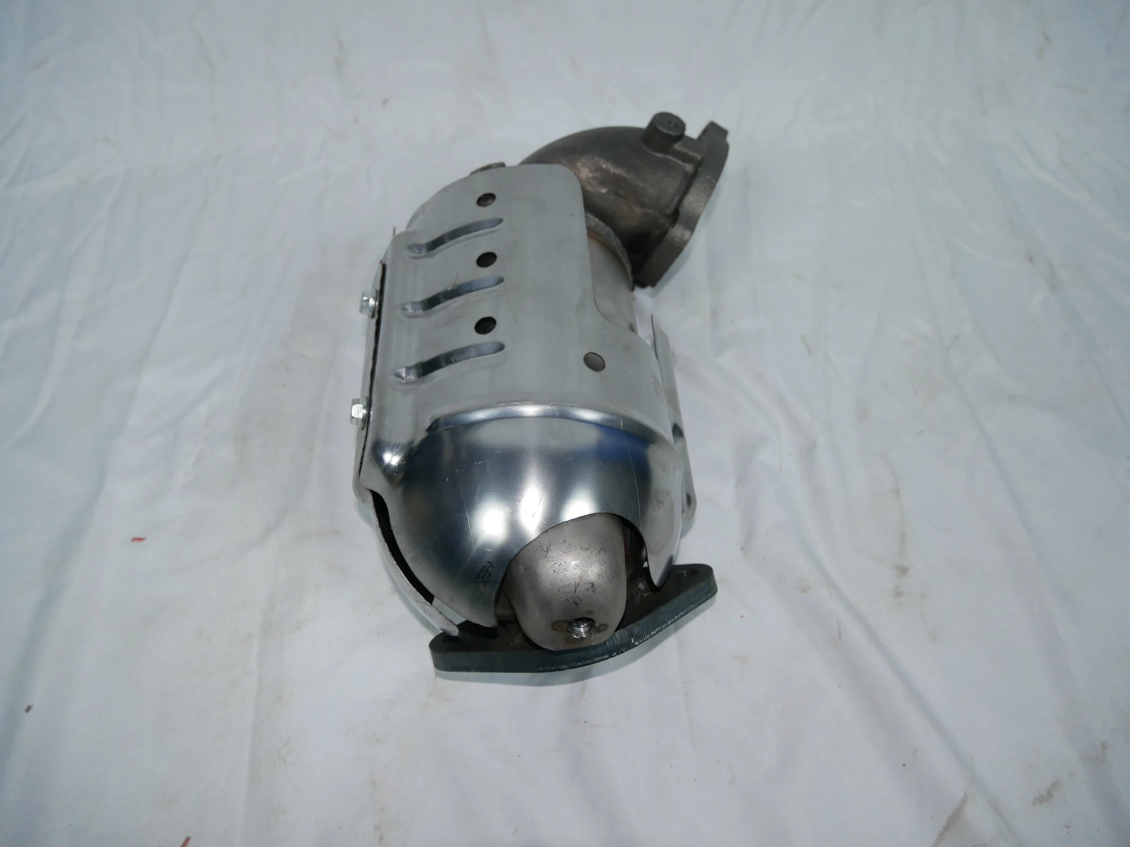 automobile purification exhaust pipe euro4/5 catalyst for Hyundai Tucson 1.6T catalytic converter