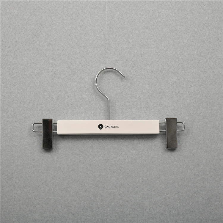 Luxury Cloth Hanger White Wood Clip Hanger Non Slip Boutique Wooden Clothes Hanger Set With Clip For Clothing Shop
