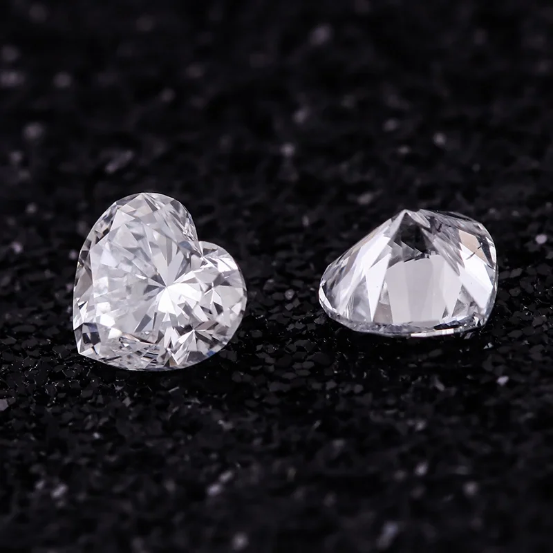0.87ct IGI certificate lab grown  fancy cut diamond heart brilliant  white Si 1 D color EXCELLENT VG